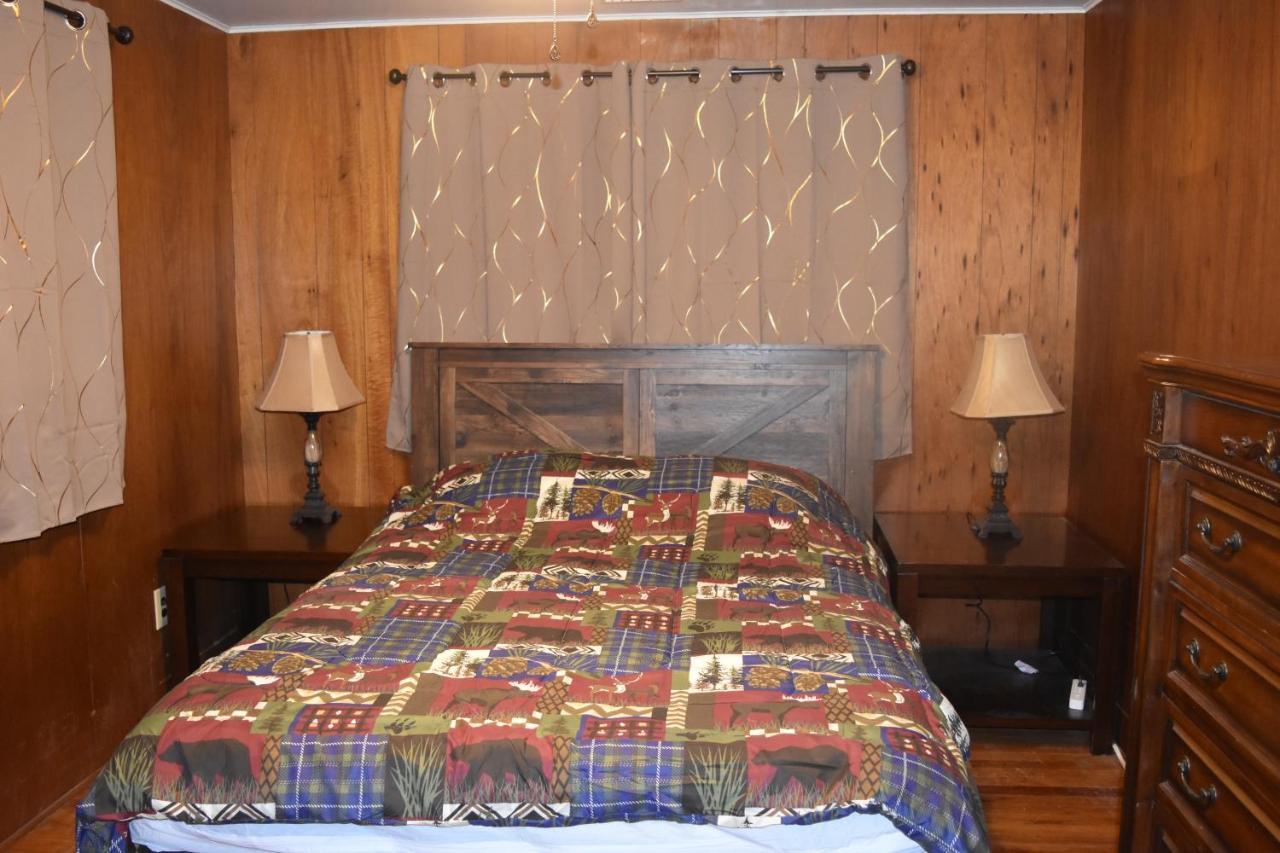 5 Bdr Cabin Game Rm Large Deck Fireplace Firetable Lake Harmony Buitenkant foto